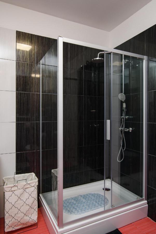 Mare&Antonio Apartment Трогир Екстериор снимка